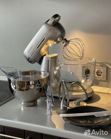 Миксер планетарный bork
