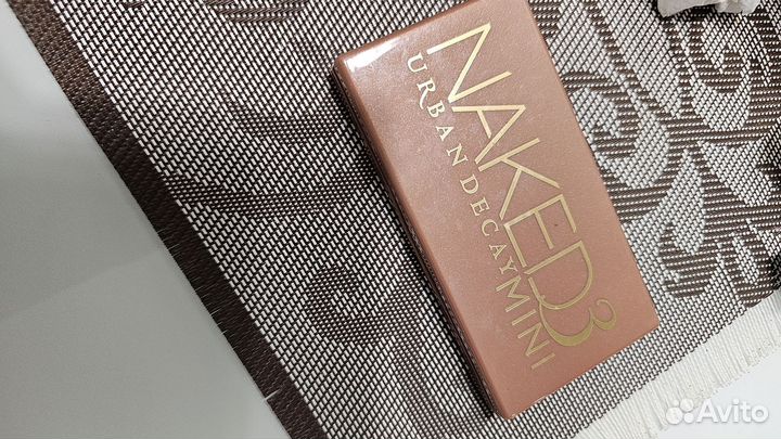 Тени для век naked 3 mini Urban Decay и пудра