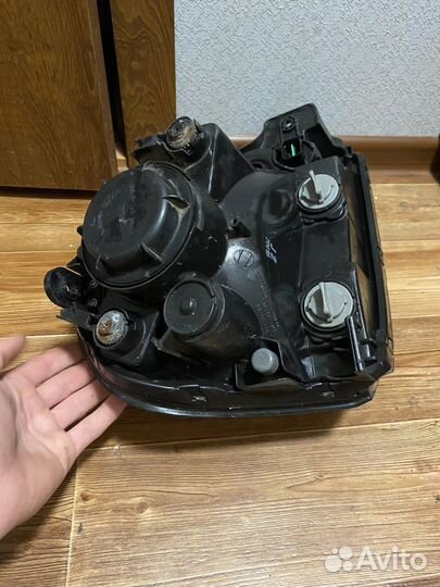 Фара Hyundai Tucson