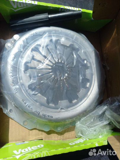 Комплект сцепления ваз 2170 Valeo 828003