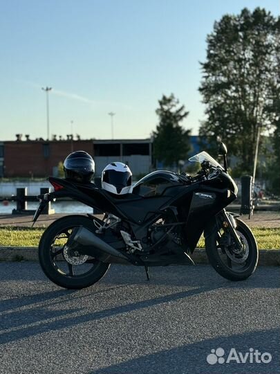 Honda CBR 250 RA ABS