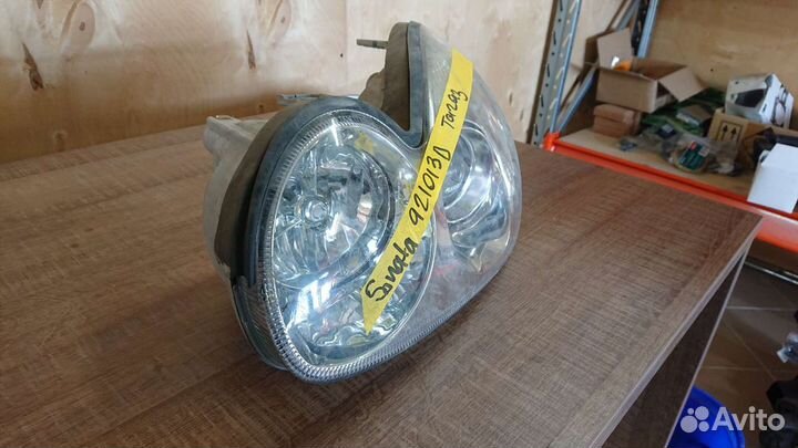 Фара левая Sonata 5 921013D000, оригинал б/у