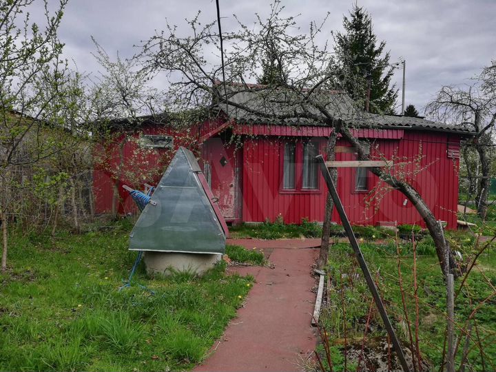 Дача 49 м² на участке 6,4 сот.