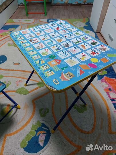 Детский столик и стульчик