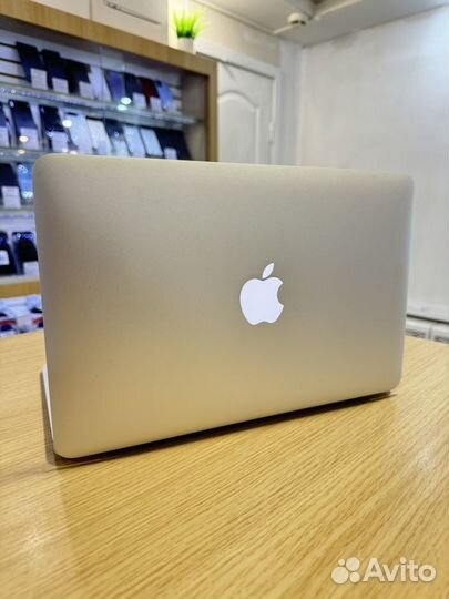 Apple MacBook Air 11 2015