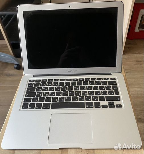 Apple macbook air 13 2012 mid