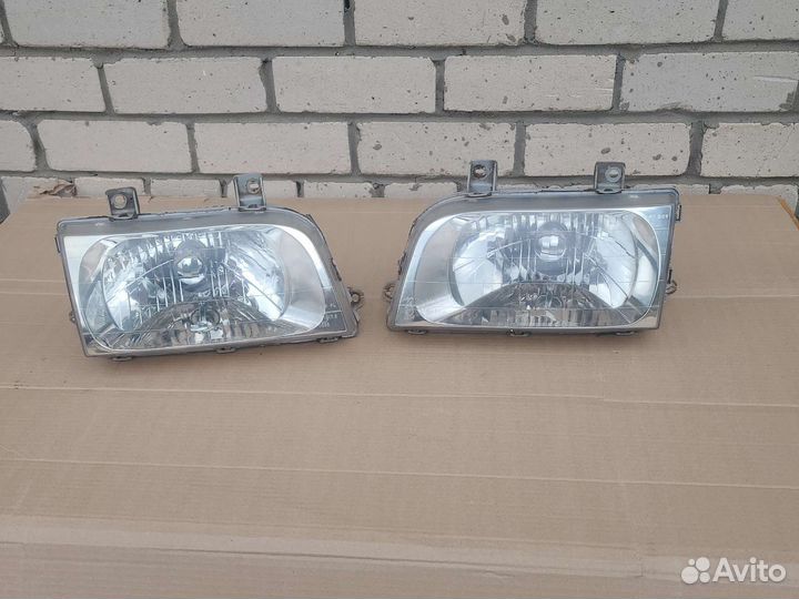 Фара передняя левая (правая) Kia Sportage 1 94-06