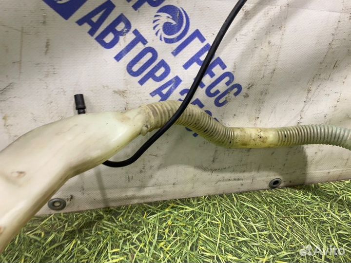 Бачок стеклоомывателя Bmw E39 седан 2.5 M52 1997