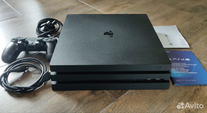 Sony playstation 4 PS4 pro 1tb с играми