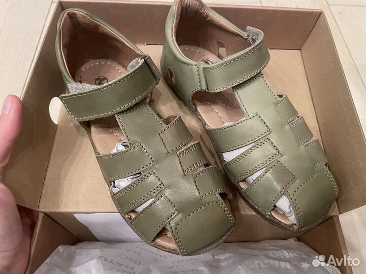 Сандалии naturino новые размер 29