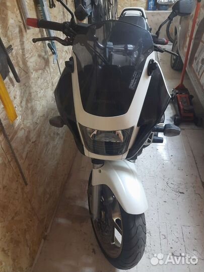 Мотоцикл honda CB1300SF