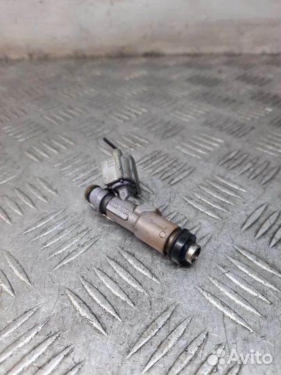 Форсунка Lexus Is200 седан 2.0 1GFE 2004