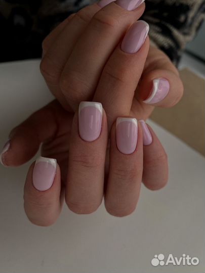 Маникюр, наращивание ногтей