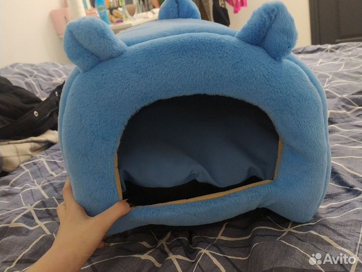 Лежанка для кошек