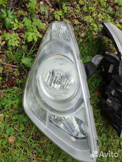 Фары Hyundai Starex H1