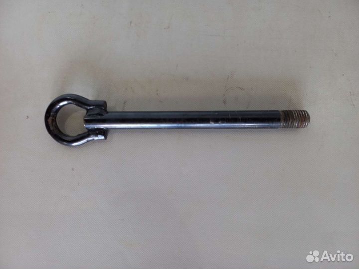 Буксировочный крюк renault logan 2