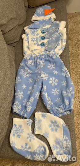 Новогодний костюм снеговик