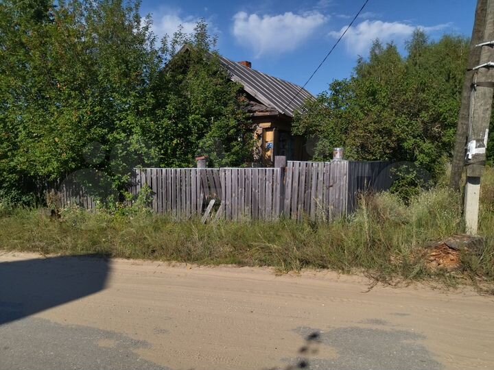 Дом 26 м² на участке 3 сот.