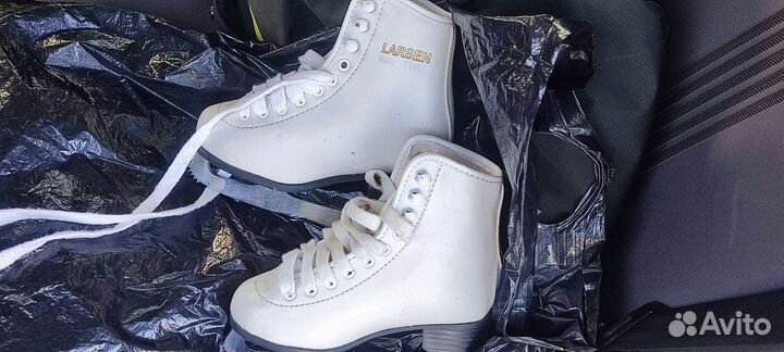 Коньки фигурные