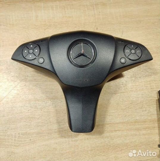 Подушка безопасности в руль Mercedes-Benz C-Class
