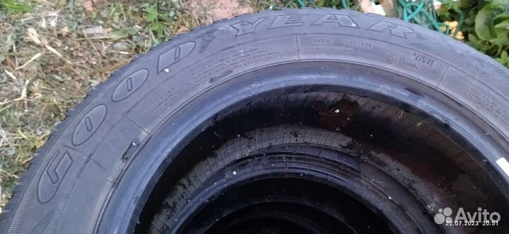 Goodyear Wrangler HP All Weather 235/65 R17