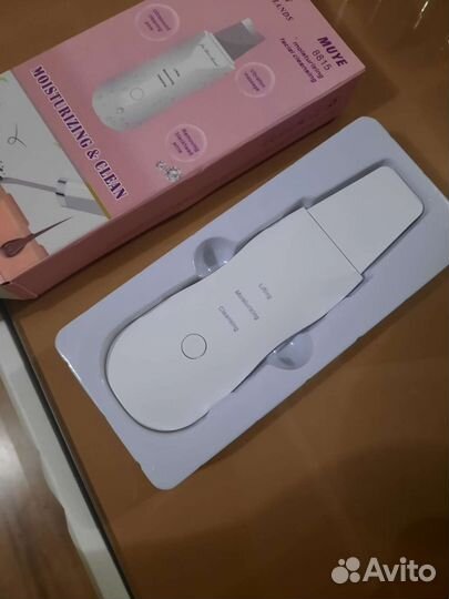 Ультразвуковой аппарат для чистки лица