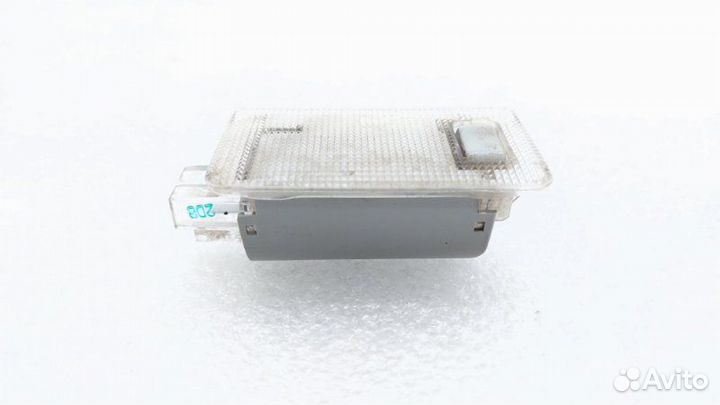 Плафон подсветки багажника Toyota Venza AGV15
