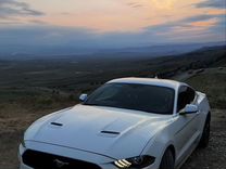 Ford Mustang 2.3 AT, 2020, 98 000 км, с пробегом, цена 2 500 000 руб.
