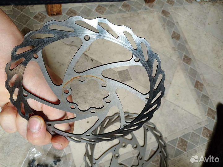 Роторы 160 с болтами