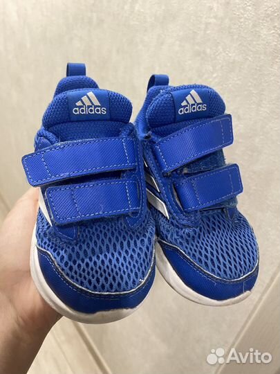 Кроссовки adidas на мальчика