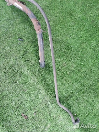 Горловина бака Ford Explorer XLT 4.0 2006