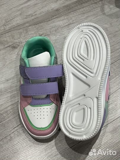 Кроссовки детские для девочки 29 р-р
