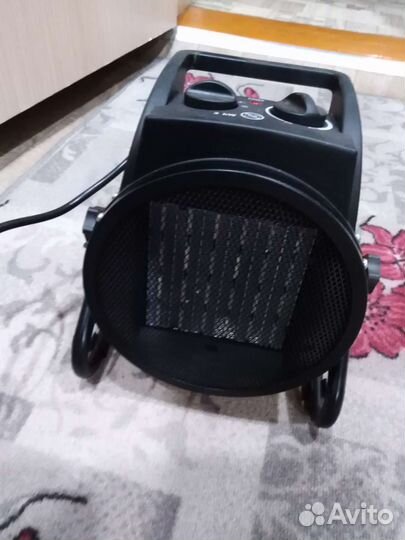 Электрообогреватель пушка