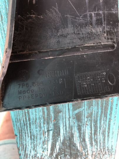 Декоративная накладка молдинга VW Touareg NF