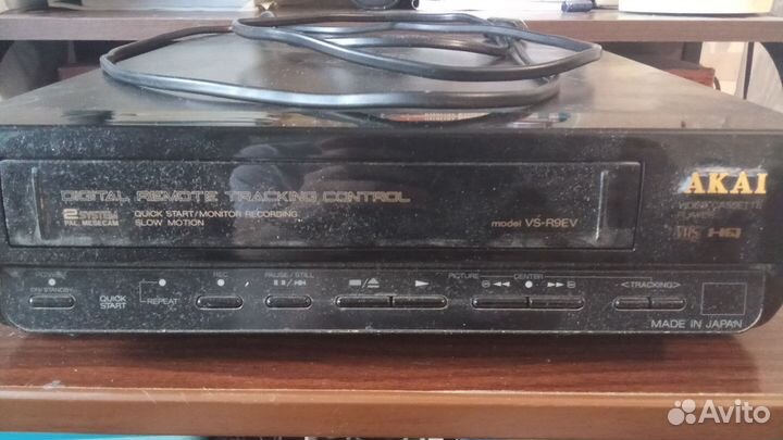 Японский видеоплеер Akai vs-r9ev