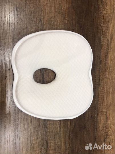 Ортопедическая подушка для новорожденных