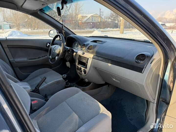 Chevrolet Lacetti 1.6 МТ, 2008, 200 000 км