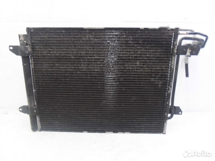 Радиатор кондиционера для Volkswagen Tiguan 1