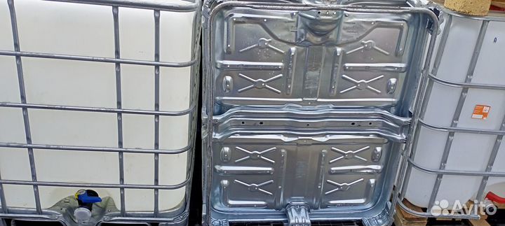 Бидоны пластиковые,маринование овощей,баклажанов