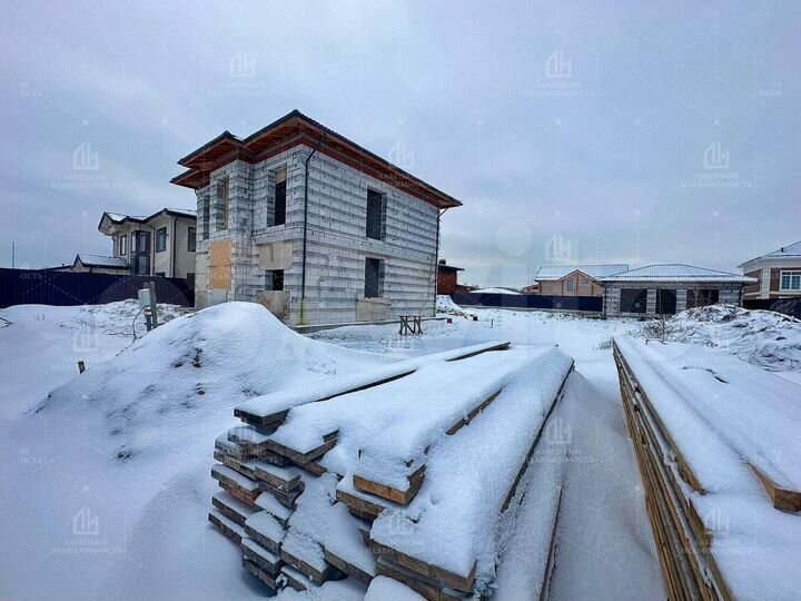 Дом 280 м² на участке 15,1 сот.