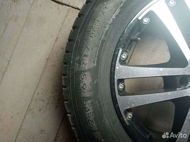 Nokian Tyres Nordman 7 SUV 235/65 R17