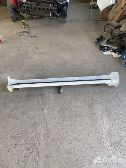 Подножка пр.Toyota Land Cruiser 200 2007-2019