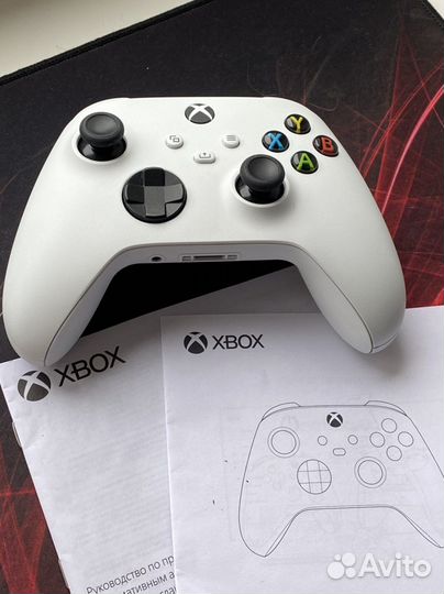 Геймпад microsoft xbox series s/x состояние нового