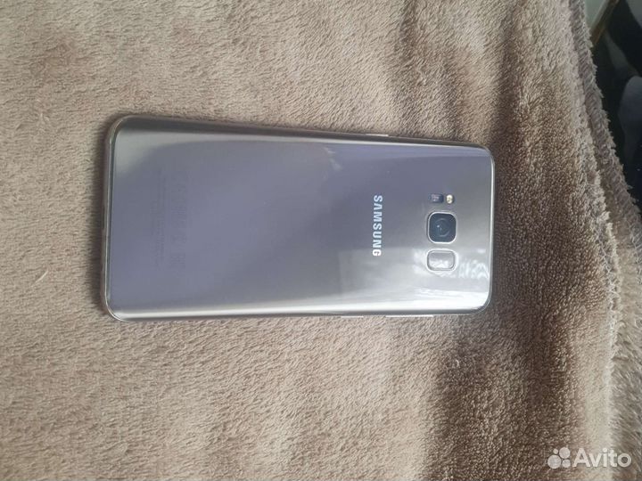 Телефон Samsung galaxy s8