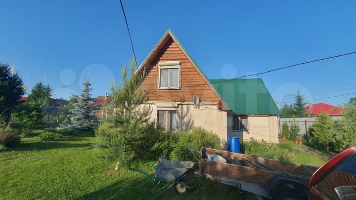 Дом 184 м² на участке 18 сот.