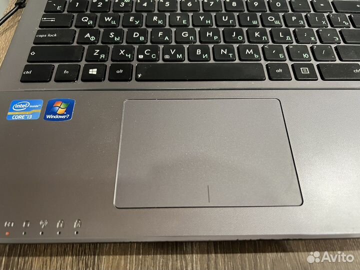 Ноутбук Asus x550