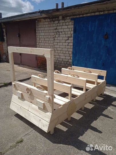 Детская деревянная машина