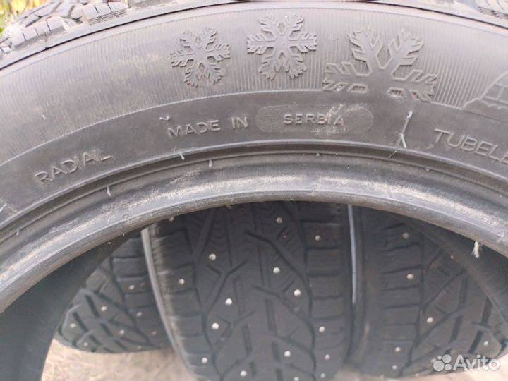 Tigar Ice 215/55 R17 98T