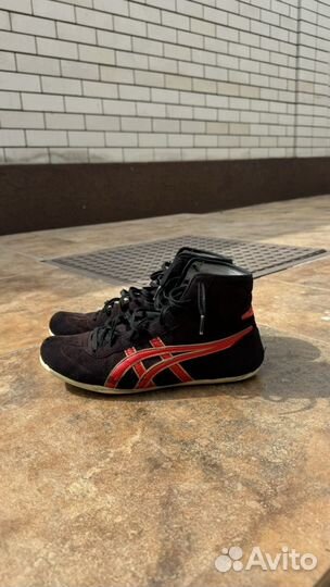 Борцовки asics tiger