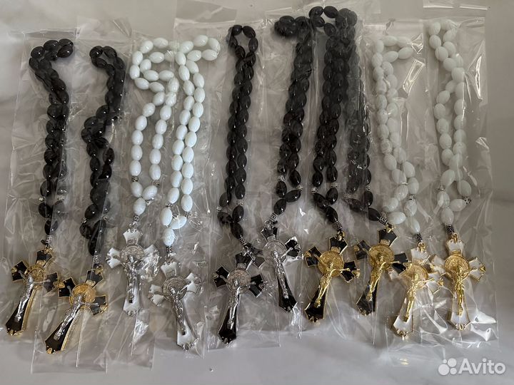 Четки автомобильные в машину, подвеска в авто